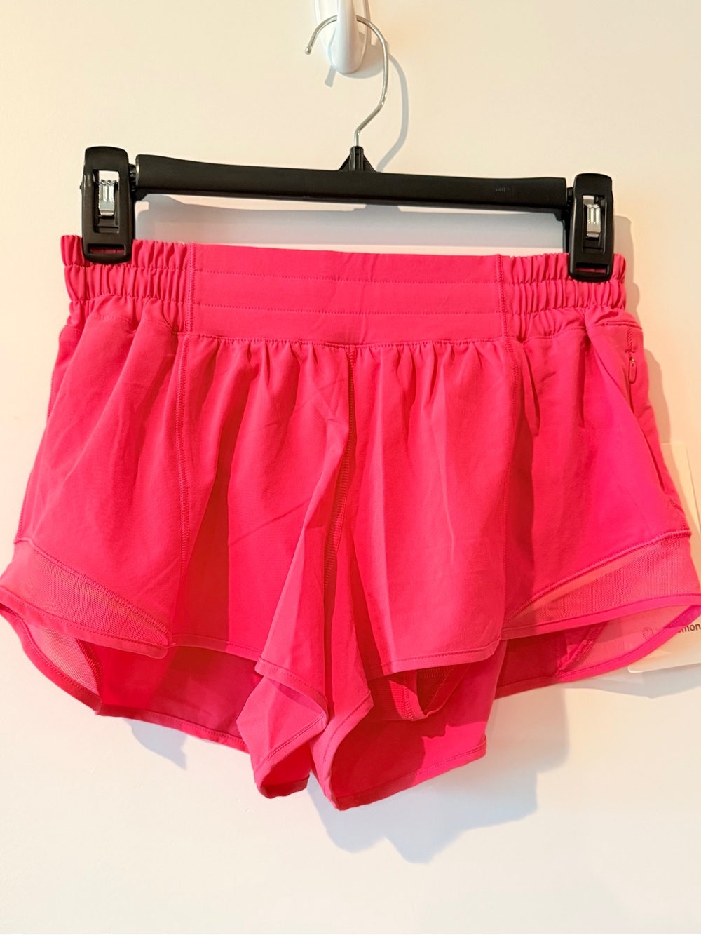 lululemon athletica Hotty Hot 2.5” Size 6